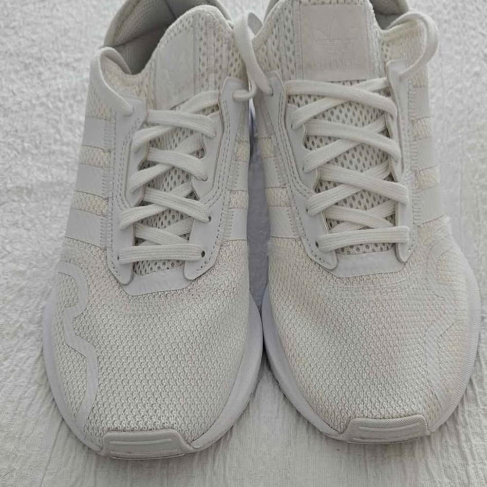 White Adidas Sneakers